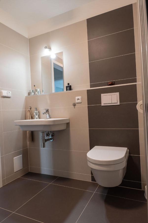 Nove Sady Olomouc Apartment Exterior foto